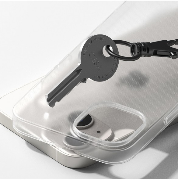Ringke Slim fodral för iPhone 14 Plus ultratunt halvtransparent fodral
