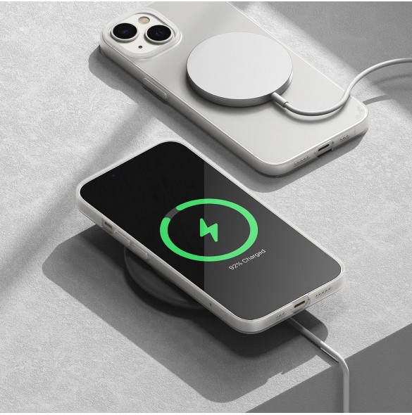 Ringke Slim fodral för iPhone 14 Plus ultratunt halvtransparent fodral