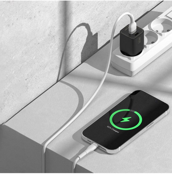 Ringke USB-A kabel - Lightning 480Mb/s 12W 1,2m svart (CB09963RS)