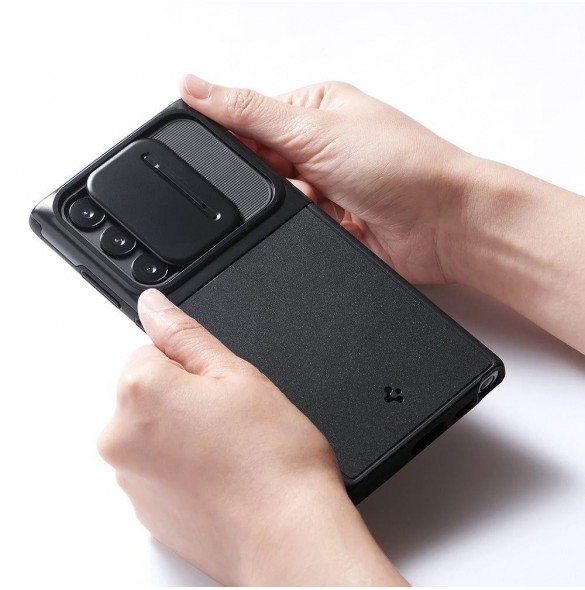 Spigen OPTIK ARMOR GALAXY S22 ULTRA SVART