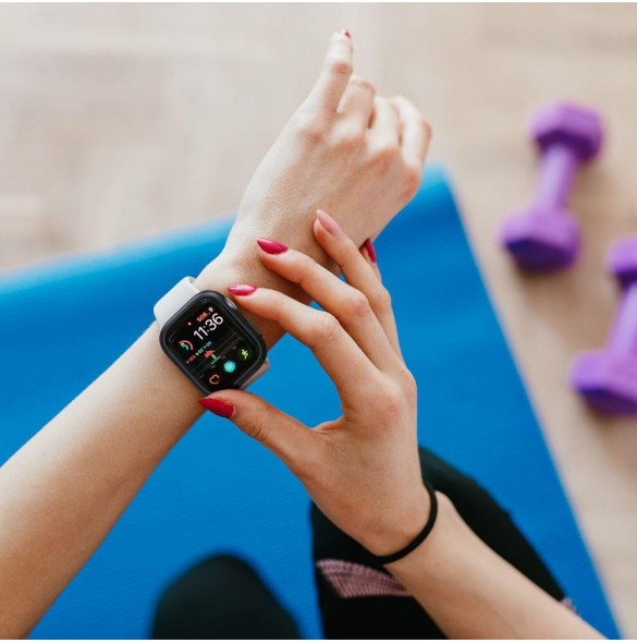 Spigen THIN FIT Apple Watch 7 (45MM) SVART