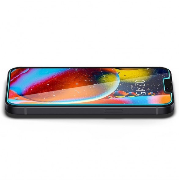 Härdat glas för iPhone 13 / 13 Pro / 14 med Spigen Glas.tR EZ FIT applikator (2 st.)