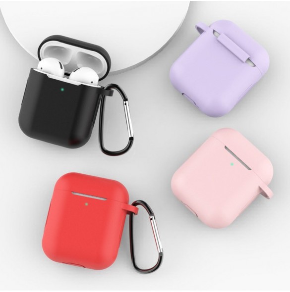 Fodral för AirPods 2 / AirPods 1 mjukt silikonfodral för hörlurar + nyckelring karbinhake rött (fodral D)