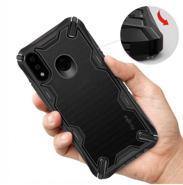 Svart och väldigt snyggt skydd för Huawei P20 Lite.