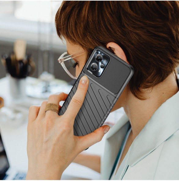 Thunder Case fodral för Motorola Moto G13 silikon pansarfodral svart