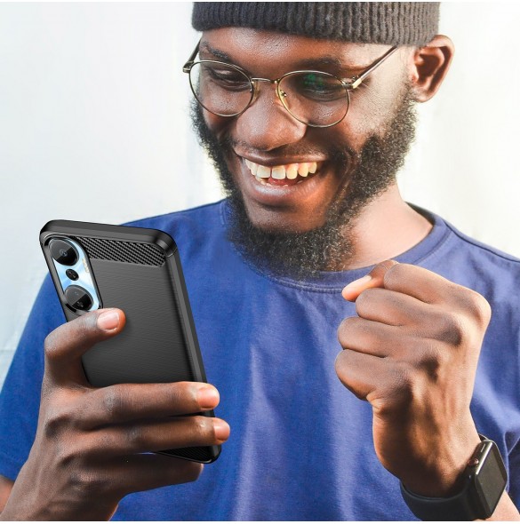 Carbon Case väska för Infinix Hot 20 flexibel silikon kolfodral svart