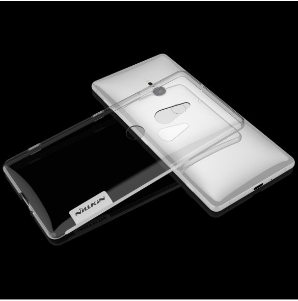 Genomskinligt och väldigt snyggt skydd till Sony Xperia XZ2.