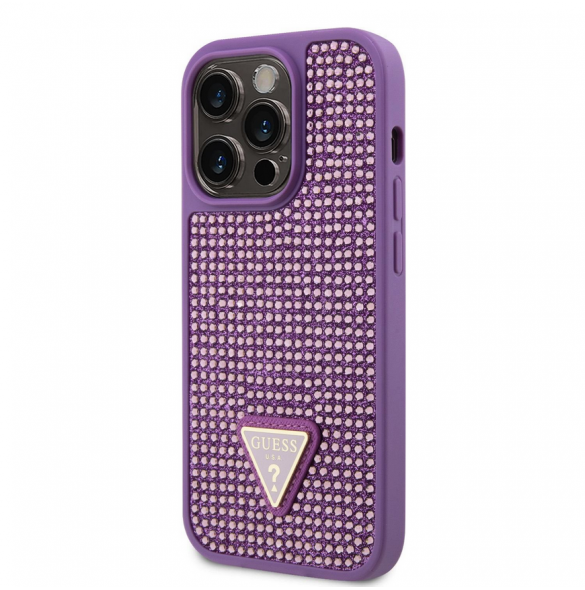 Guess Rhinestones Triangle metalllogofodral för iPhone 15 Pro Lila