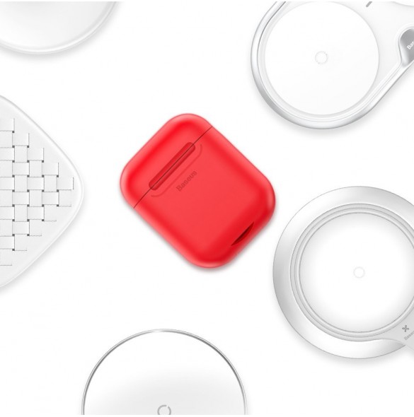 Med detta silikonskyddskåpa kommer du inte att oroa dig för att skrapa ditt AirPods-fall någonsin igen.