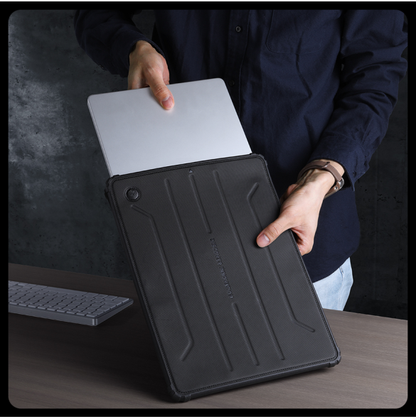 Nillkin Bumper Frosted Laptop Fodral 13,3" Svart