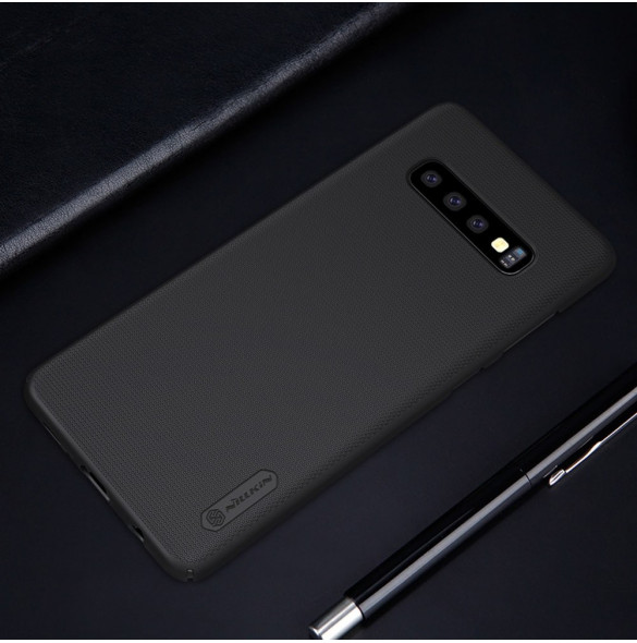 Svart och väldigt snyggt skydd till Samsung Galaxy S10.