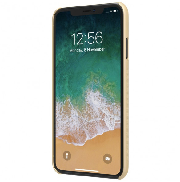 Guld och väldigt snyggt skydd till iPhone XS Max.