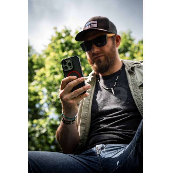 Tactical MagForce Hyperstealth 2.0 Skal till Samsung Galaxy S25 Svart/Röd