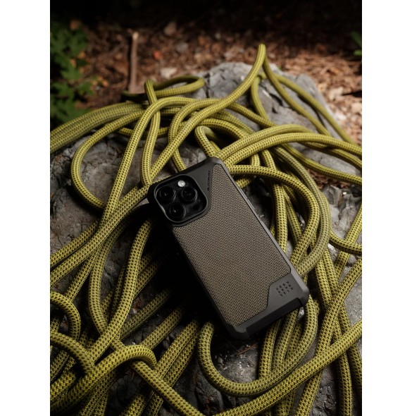 iPhone 15 Pro Max Metropolis LT MagSafe Skal – Kevlar