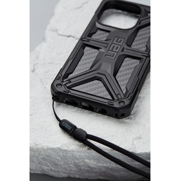 URBAN ARMOR GEAR Designat för iPhone 14 Pro Skal Kolfiber Monarch 114034114242