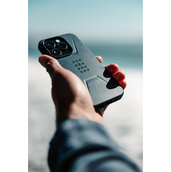 URBAN ARMOR GEAR Civilian-skal kompatibelt med iPhone 15 Plus - Svart (114306114040)