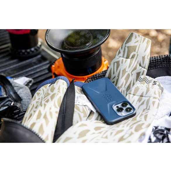Urban Armor Gear Civilian-skal kompatibelt med Apple iPhone 13 Pro - blå (11315D115555)