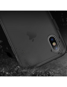 Svart och väldigt snyggt skydd till iPhone XR.