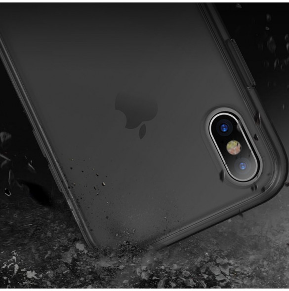 Svart och väldigt snyggt skydd till iPhone XR.