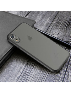 Vackert och pålitligt skydd från iPhone XR.