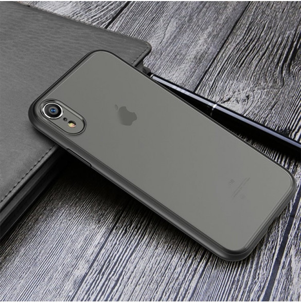 Vackert och pålitligt skydd från iPhone XR.