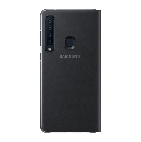 Svart och väldigt snyggt omslag från Samsung.