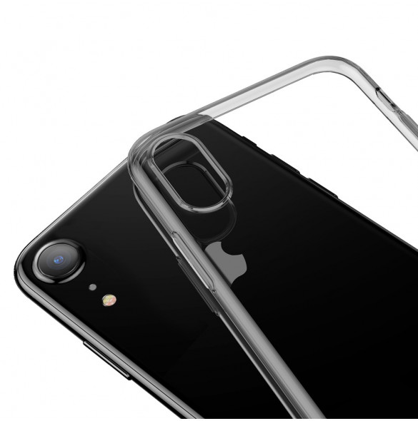 Genomskinlig svart och mycket snygg täcka för iPhone XR.