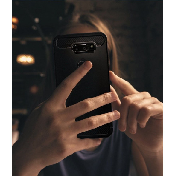 Svart och väldigt snyggt skal till LG V30 H930 H933.
