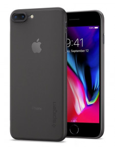 Din telefon kommer att skyddas av det här omslaget från Spigen.