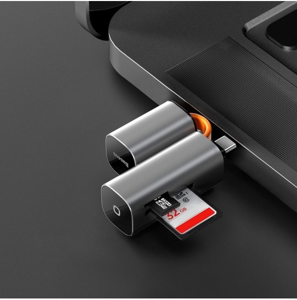 Snabb överföring av dokumentTransmissionshastigheten är upp till 5 Gbps.