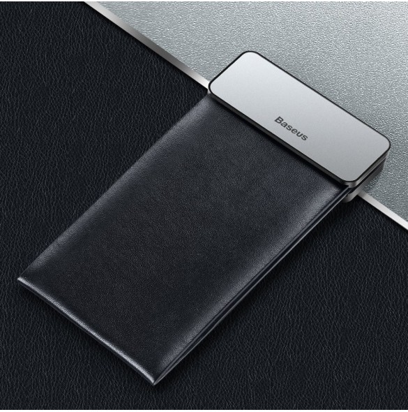 Material: faux läder, sammet, metall, ABS-plast