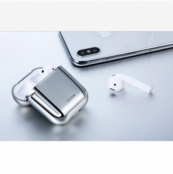 Tillbehöret är kompatibelt med Apple AirPods 1 och 2 generationer och gör att du helt kan öppna laddningsfodralet.