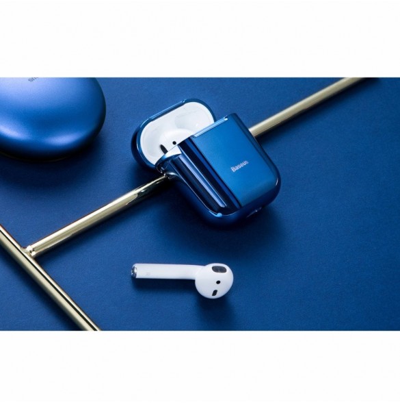 Tillbehöret är kompatibelt med Apple AirPods 1 och 2 generationer och gör att du helt kan öppna laddningsfodralet.