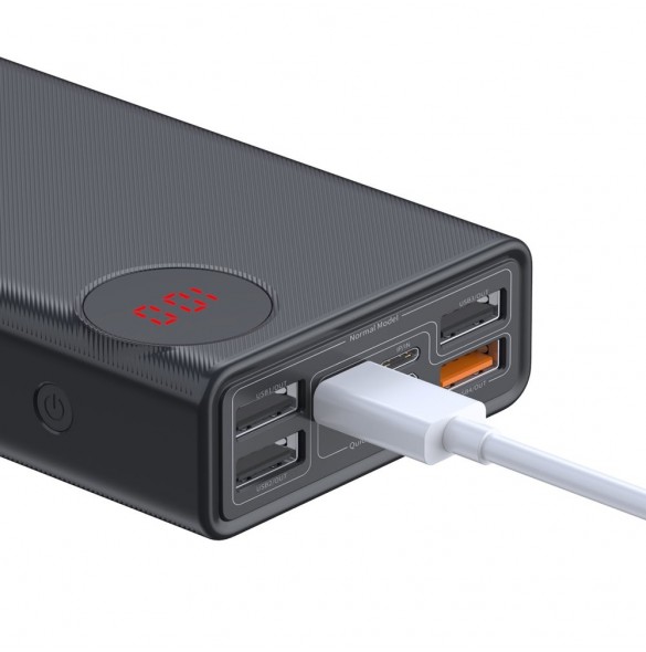 30000mAh stor kapacitet, 10 timmar full laddning