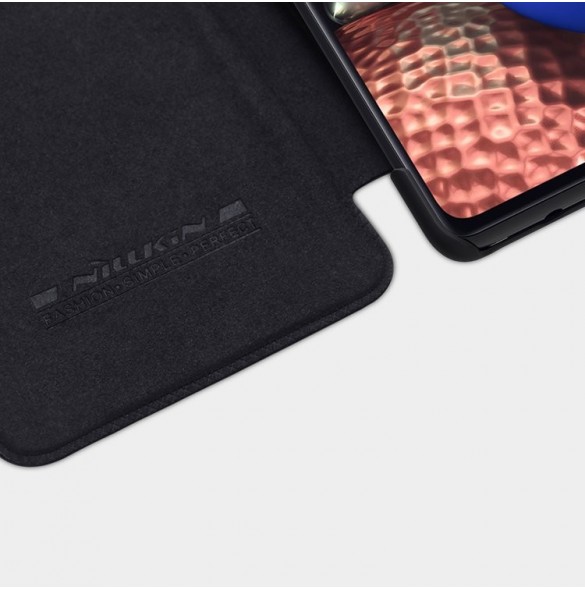 Svart och väldigt snyggt omslag Samsung Galaxy A71 5G.
