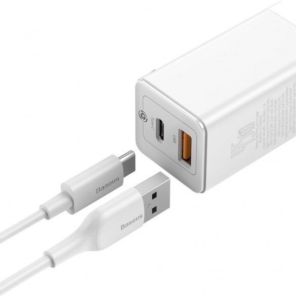 Typ-C + Typ-C: 30W + 18W / 18W + 30W