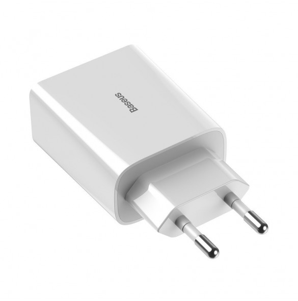 Ingång: 100-240V, 50 / 60Hz, 300mA