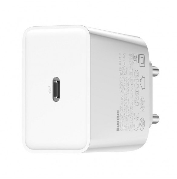 Typ-C utgång: DC 5V / 3A 9V / 2A 12V / 1,5A Max.