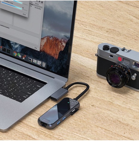 Utgång: USB3.0 * 2 + SD + TF + HDMI * 2 + RJ45 + Type-C