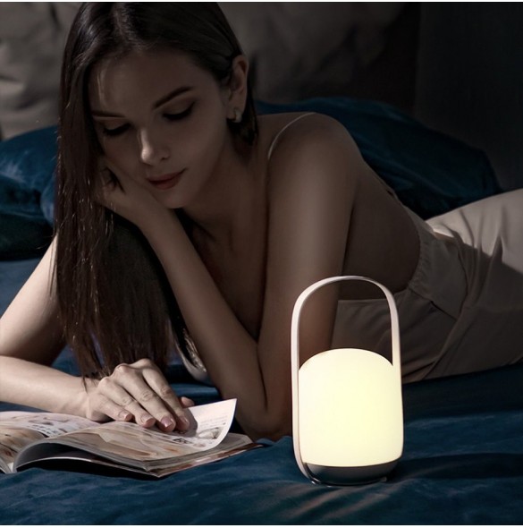 1800 mAh stor kapacitet ger 30 timmars kontinuerlig belysning