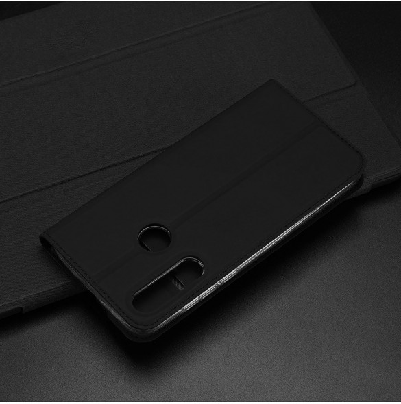 Svart och mycket snyggt skal till Huawei Y6p.
