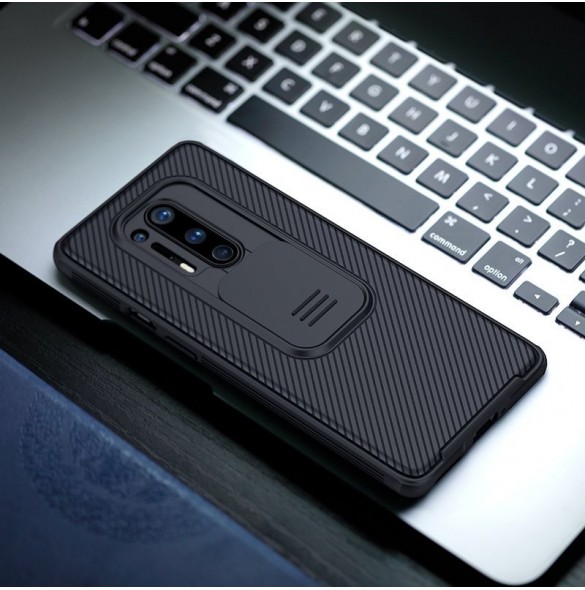 Svart och mycket snyggt fodral för OnePlus 8 Pro.