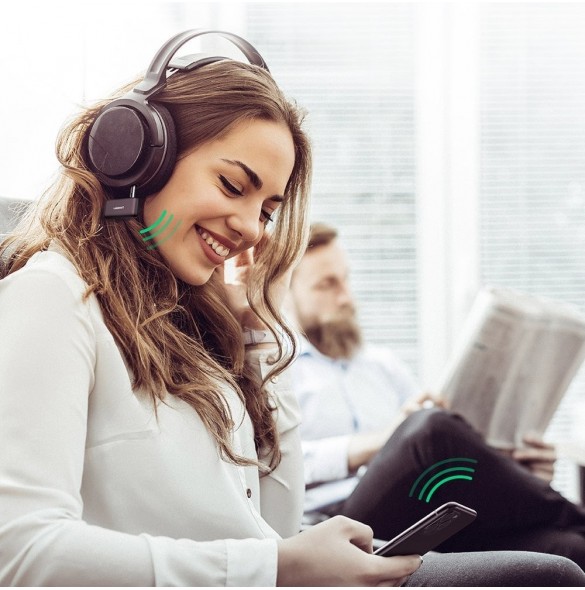 Bekvämt handsfree-samtal och röstassistent