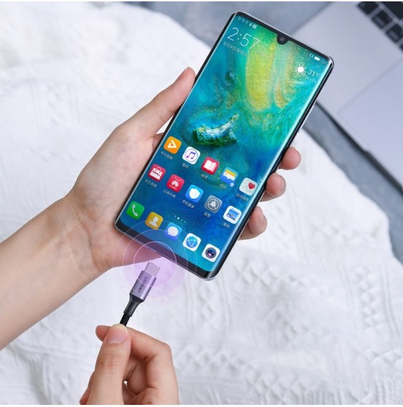 Datumöverföringshastighet mellan dina USB-C-enheter upp till 480 Mbps, eller överför 1 GB-filer på 30 sekunder.