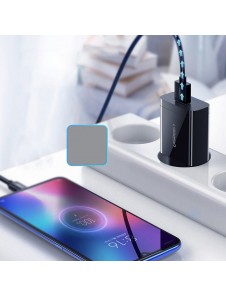 Denna produkt är kompatibel med QC3.0 / QC2.0 / QC1.0 och Huawei FCP, Samsung AFC.