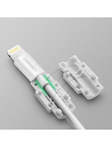 Detta iPhone-kabelskydd är tillverkat av mjukt PVC-material, skydda kabeln utan indragning efter att den tagits av.