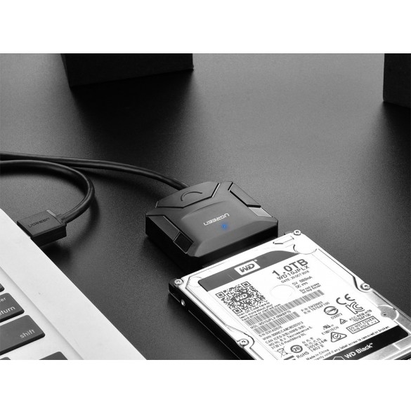 Stöd 2,5 "/ 3,5" SATA-hårddiskdisk / SSD Solid State-enhet, 2,5 "masslagringsenhet.