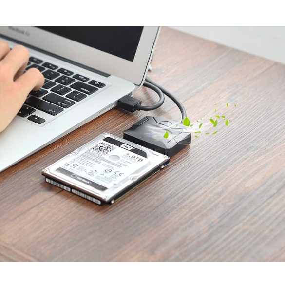 USB 3.0 till SATA-hårddiskomvandlare För 2,5 "SATA-hårddisk.