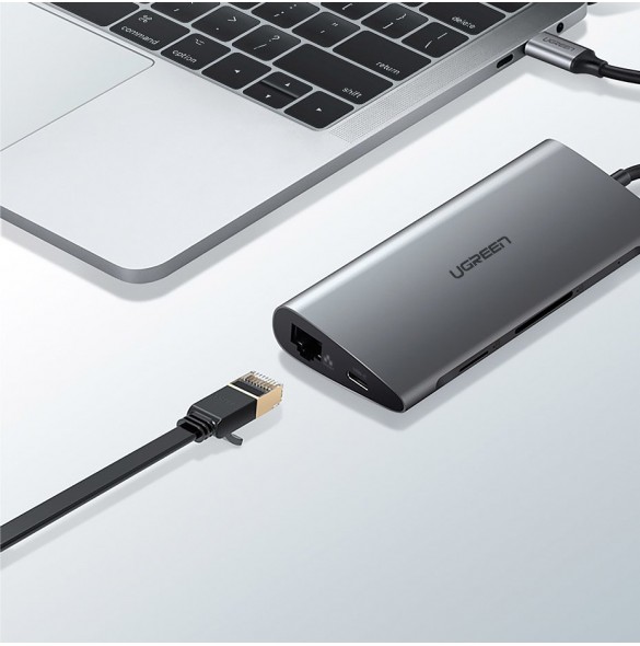 Stöd PD 3.0-laddning vid max 20V 5A, denna USB-adapter med flera portar ger Type-C genomgående kvinnlig port för laddning