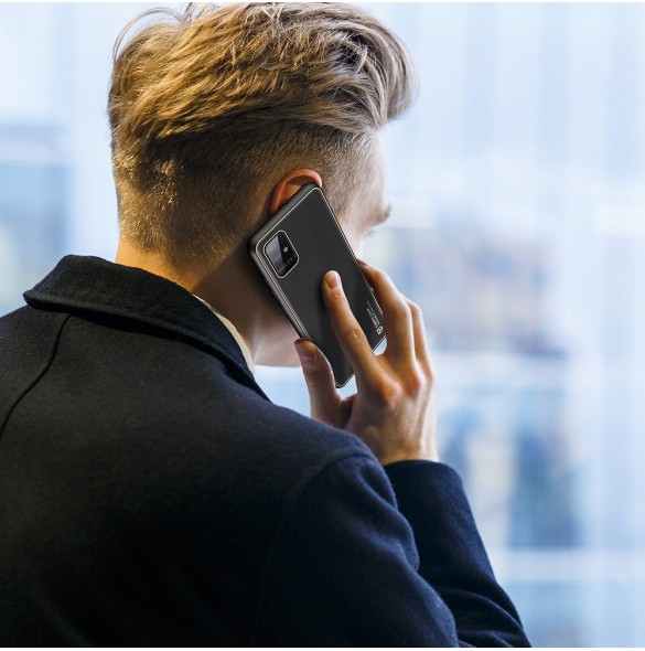 Svart och mycket snyggt skal Samsung Galaxy A51.